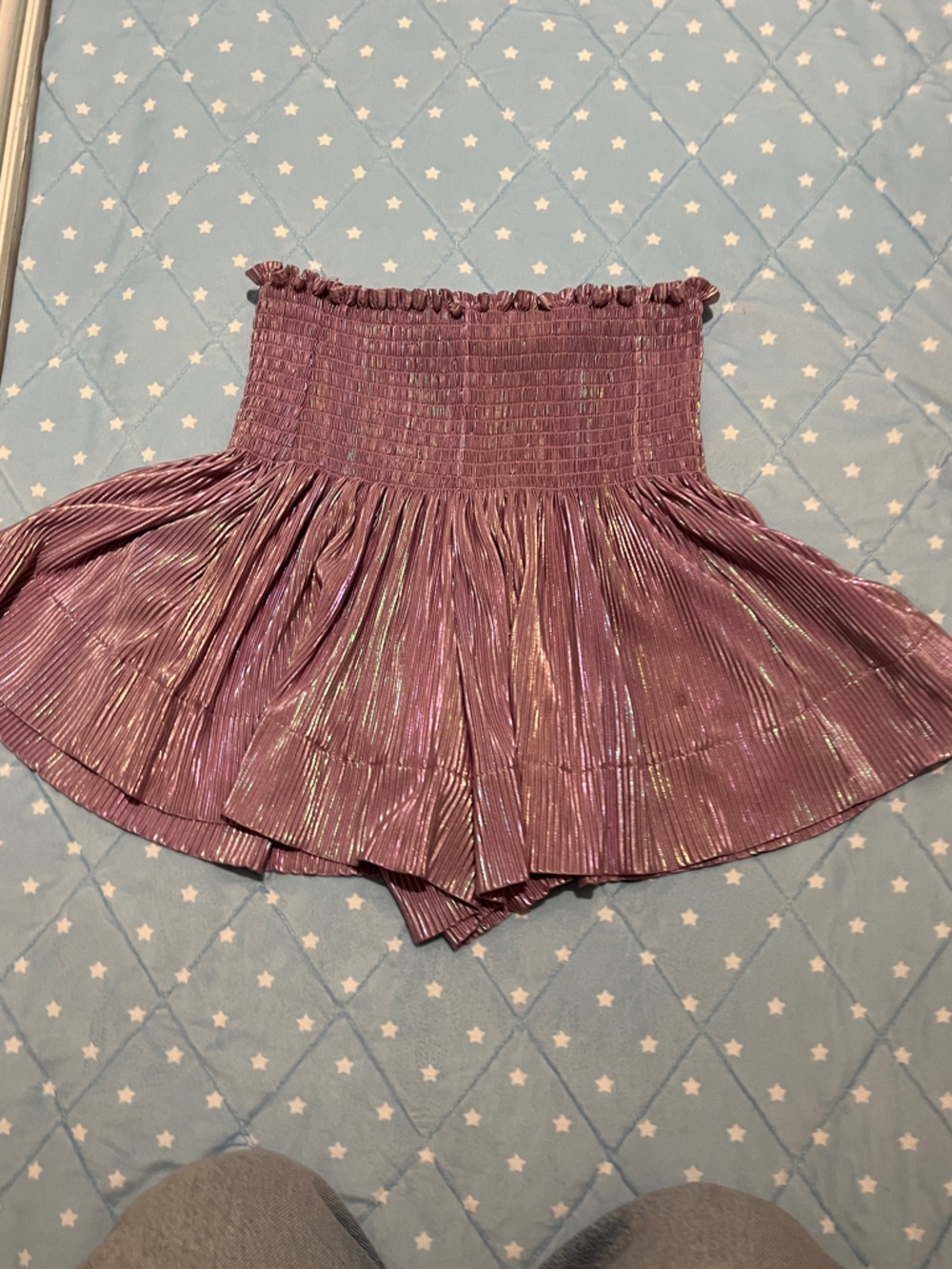 QUEEN OF SPARKLES Iridescent Lavender Pleated Smocked-Waist Shorts